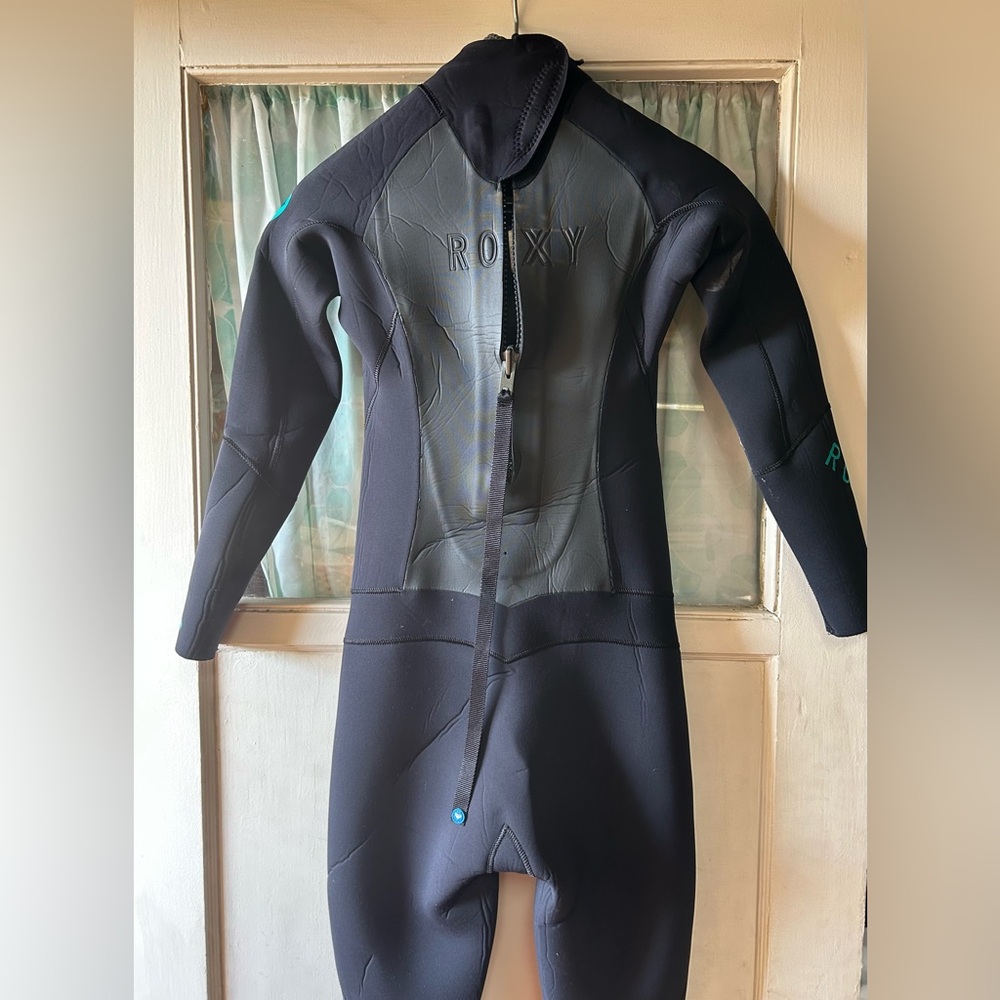 Roxy Black Wetsuit Full Body 4/3 Thickness - Picture 7 of 16